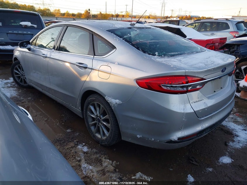 3FA6P0H79HR164758 2017 FORD FUSION photo no. 3