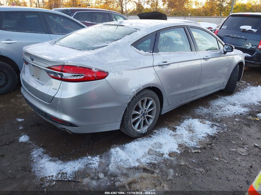 3FA6P0H79HR164758 2017 FORD FUSION photo no. 4