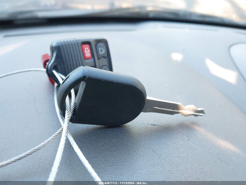 1FAHP35N18W173450 2008 FORD FOCUS photo no. 11