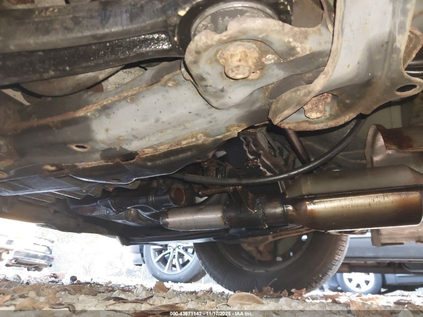 2002 Honda Odyssey Lx VIN: 2HKRL18592H544023 Lot: 43671142