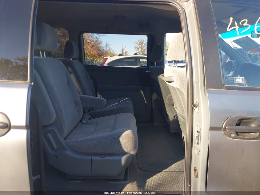 2002 Honda Odyssey Lx VIN: 2HKRL18592H544023 Lot: 43671142