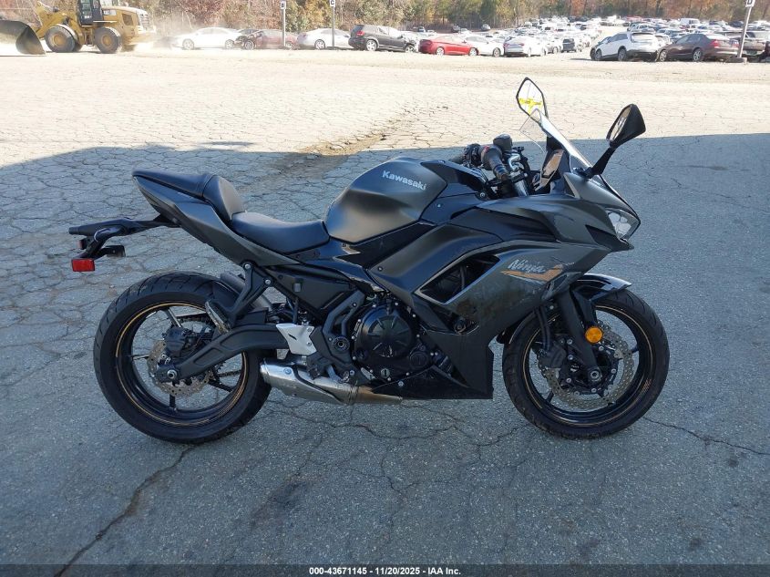 2023 Kawasaki Ex650 R VIN: ML5EXER17PDA89947 Lot: 43671145