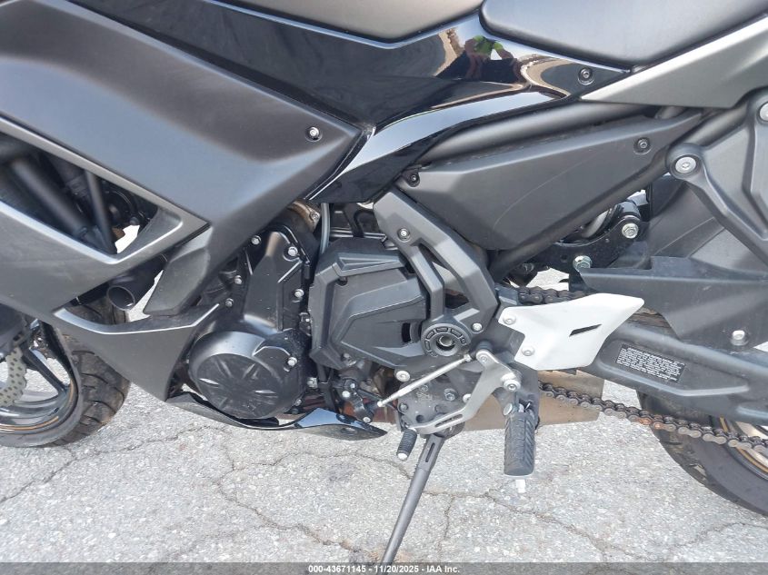 2023 Kawasaki Ex650 R VIN: ML5EXER17PDA89947 Lot: 43671145