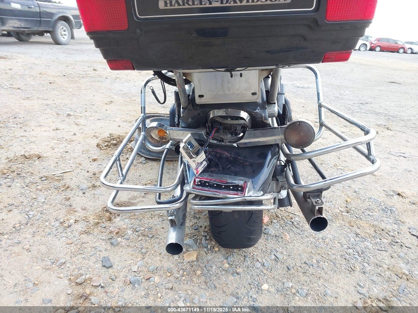 2009 Harley-Davidson Flhtcu VIN: 1HD1FC4199Y642981 Lot: 43671149