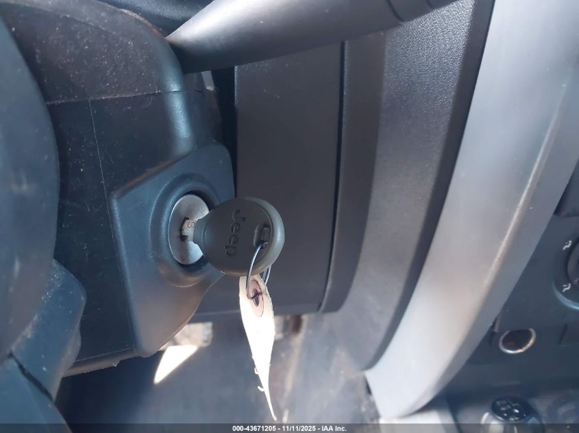 2008 Jeep Wrangler X VIN: 1J4FA24188L535023 Lot: 43671205