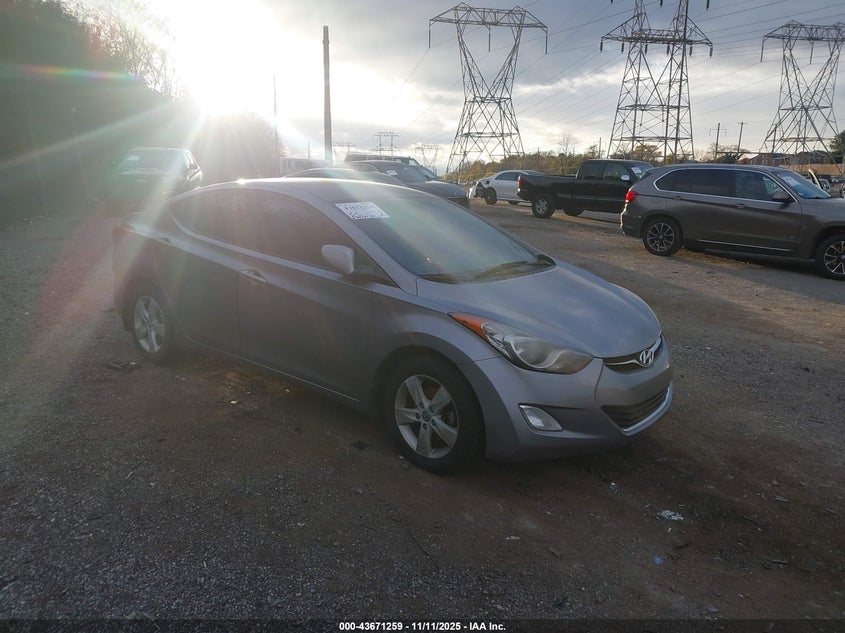 2013 HYUNDAI ELANTRA GLS - KMHDH4AE5DU781622