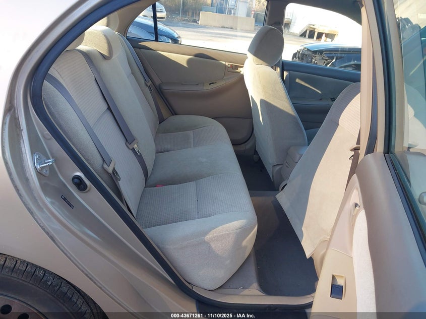 2T1BR32E17C738396 2007 TOYOTA COROLLA photo no. 8