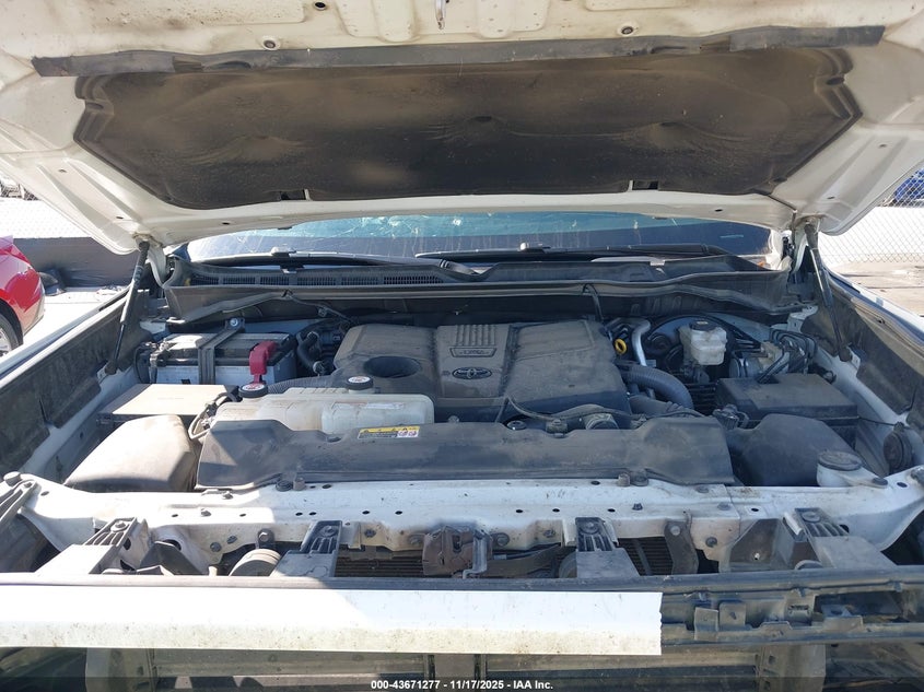 5TFLA5DB6PX105176 2023 TOYOTA TUNDRA photo no. 10