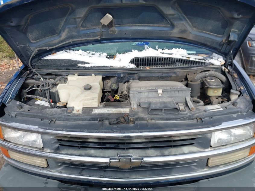 2000 Chevrolet Express VIN: 1GNFG15M7Y1191016 Lot: 43671299