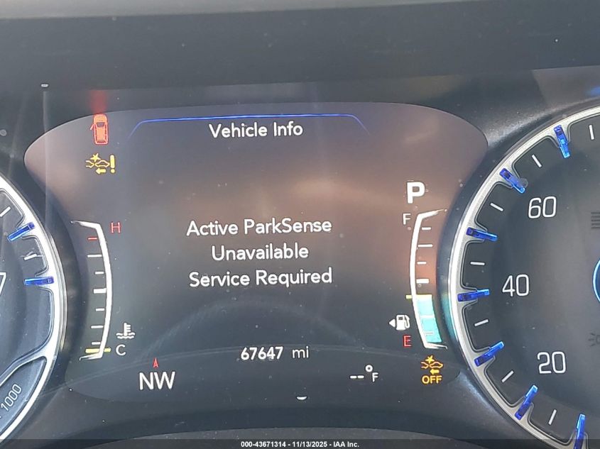 2020 Chrysler Pacifica Touring VIN: 2C4RC1FG5LR159373 Lot: 43671314