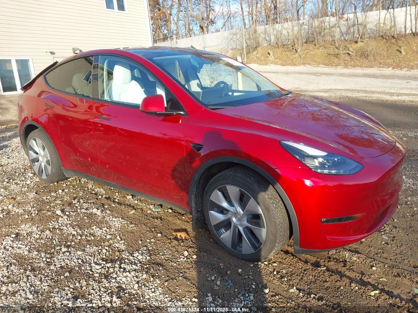 TESLA MODEL Y LONG RANGE DUAL MOTOR ALL-WHEEL DRIVE