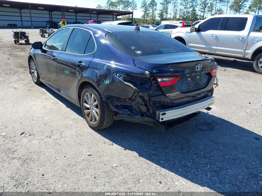 2022 TOYOTA CAMRY LE 4T1R11AK4NU690485