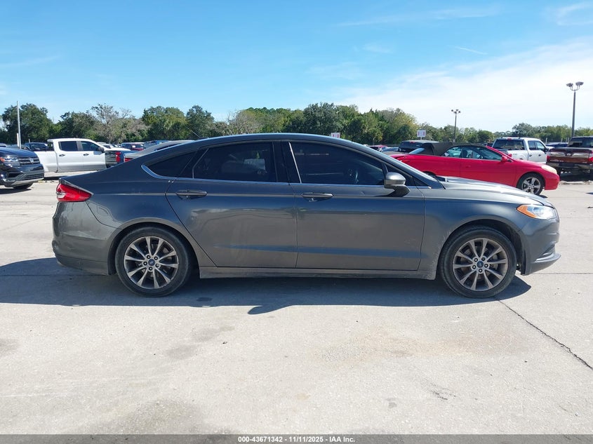 2017 FORD FUSION SE 3FA6P0H70HR298199