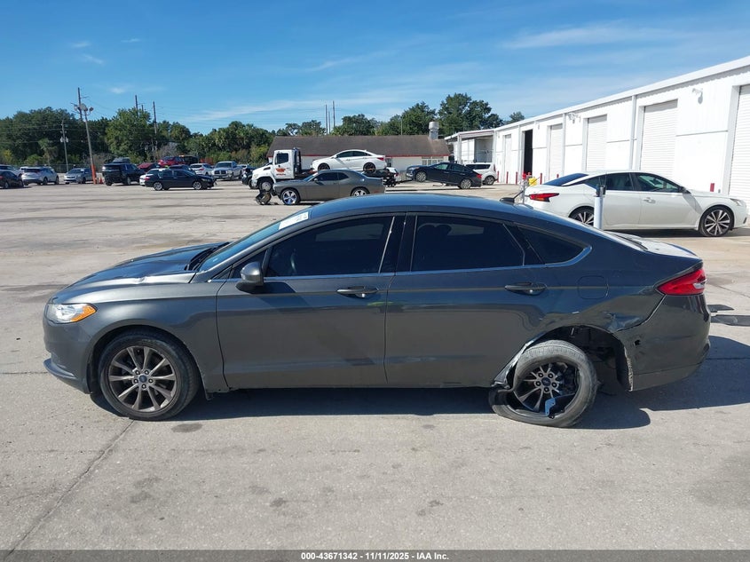 2017 FORD FUSION SE 3FA6P0H70HR298199