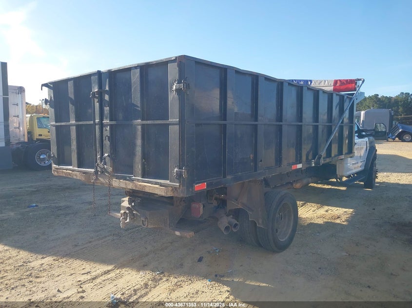 1FDUF5GTXJEB43776 2018 FORD F550 photo no. 3