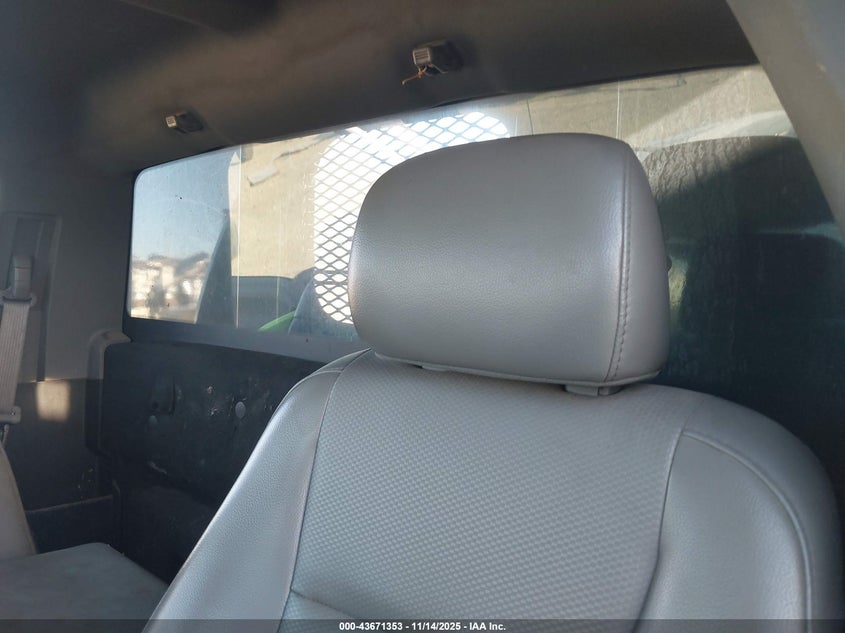 1FDUF5GTXJEB43776 2018 FORD F550 photo no. 5