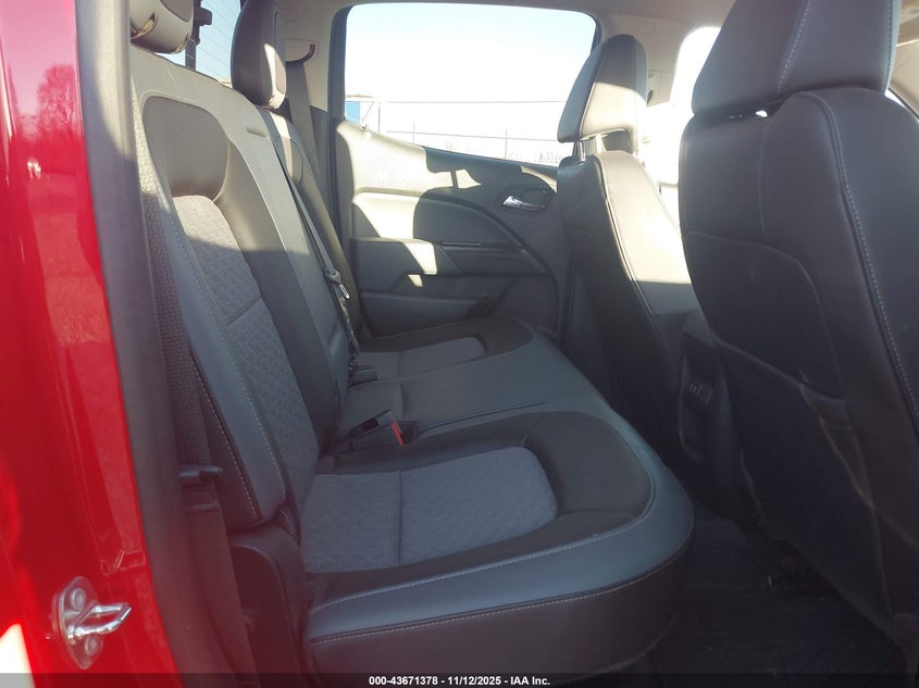 1GCGTDE35G1335517 2016 CHEVROLET COLORADO photo no. 8