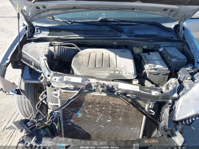 2013 Chrysler Town & Country Touring VIN: 2C4RC1BG4DR555270 Lot: 43671439