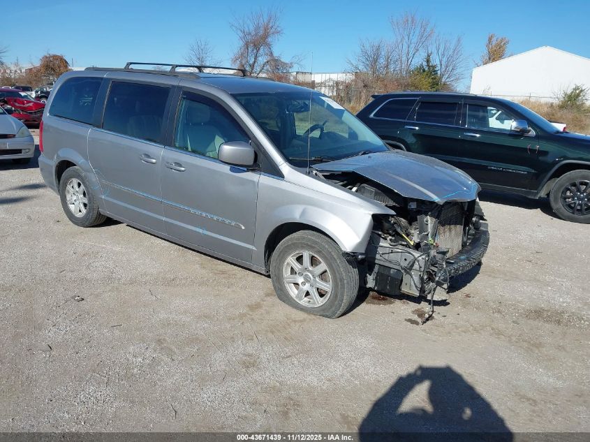 CHRYSLER TOWN & COUNTRY TOURING