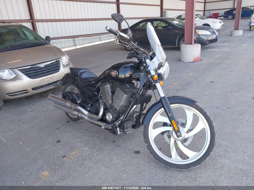 5VPAB16D653008982 2005 Victory Motorcycles Vegas 8-Ball auction photo 1