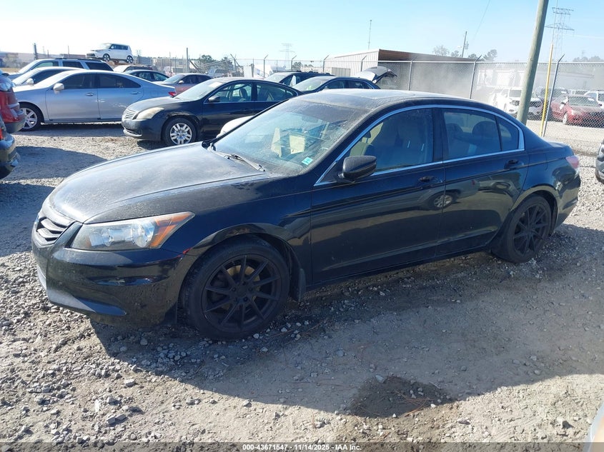 1HGCP2F7XCA156538 2012 HONDA ACCORD photo no. 2
