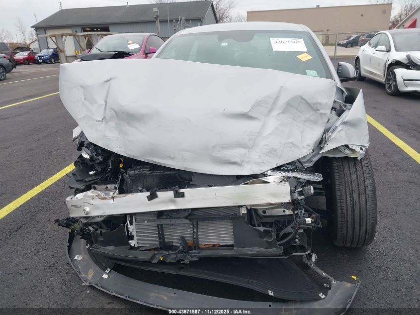 2025 Hyundai Ioniq 6 Se VIN: KMHM24AC3SA083881 Lot: 43671587