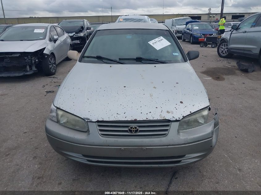 1997 Toyota Camry Ce VIN: 4T1BG22K5VU140443 Lot: 43671649