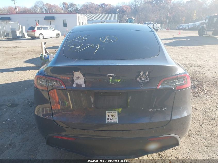 2023 Tesla Model Y Awd/Long Range Dual Motor All-Wheel Drive VIN: 7SAYGAEE9PF948825 Lot: 43671689