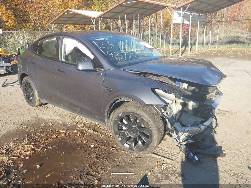 TESLA MODEL Y AWD/LONG RANGE DUAL MOTOR ALL-WHEEL DRIVE