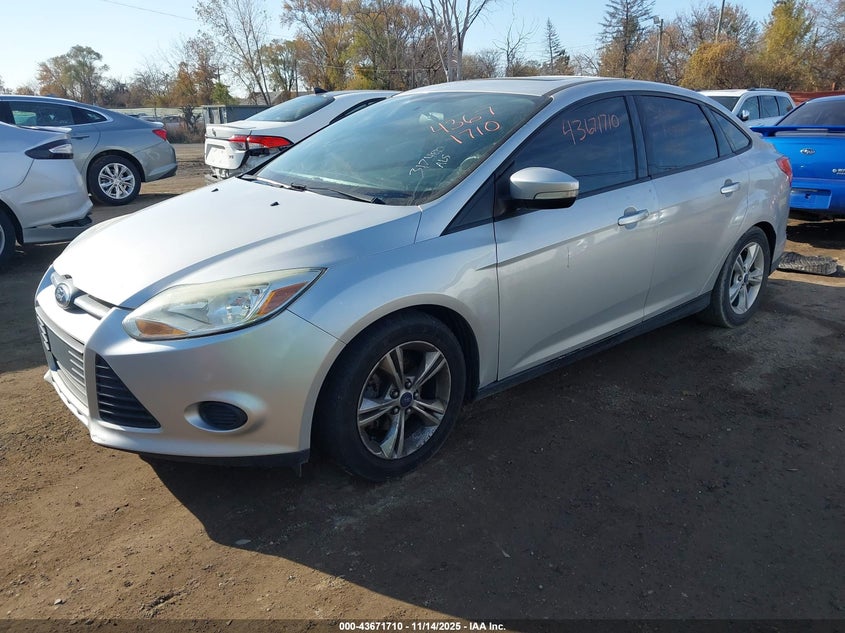 Vin: 1fadp3f28el317480, lot: 44166939, ford focus se 20142