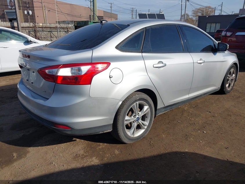 Vin: 1fadp3f28el317480, lot: 44166939, ford focus se 20144