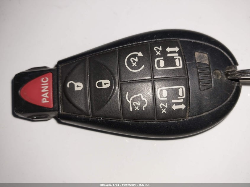 2013 Dodge Grand Caravan Crew VIN: 2C4RDGDGXDR810887 Lot: 43671761