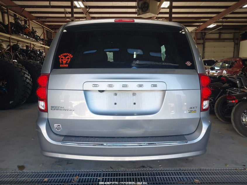 2017 Dodge Grand Caravan Sxt VIN: 2C4RDGCG6HR858166 Lot: 43671775