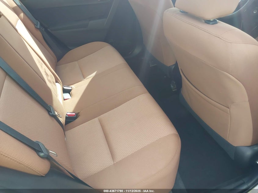 2T1BURHE7GC610401 2016 TOYOTA COROLLA photo no. 8