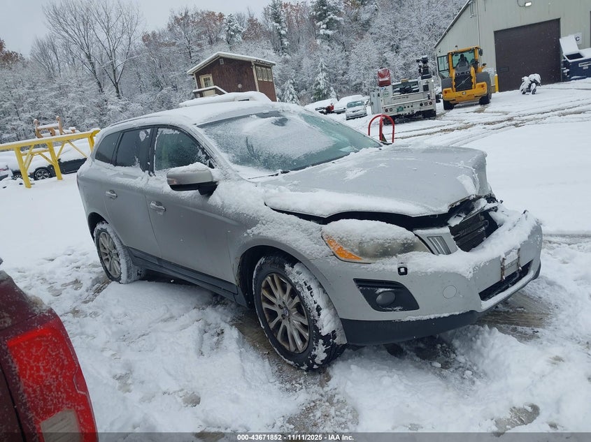 VOLVO XC60 T6/T6 R-DESIGN