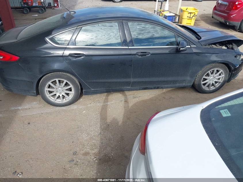 2017 FORD FUSION SE 3FA6P0H79HR199705
