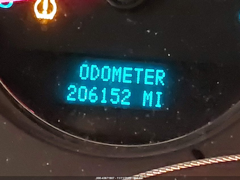 2008 GMC Yukon Denali VIN: 1GKFK638X8J239073 Lot: 43671907