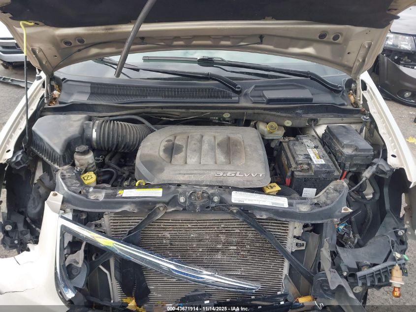 2012 Chrysler Town & Country Touring-L VIN: 2C4RC1CG5CR363532 Lot: 43671914