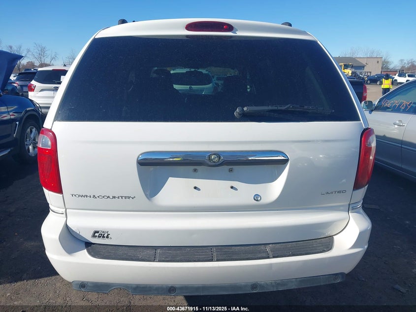 2005 Chrysler Town & Country Limited VIN: 2C4GP64L85R260970 Lot: 43671915