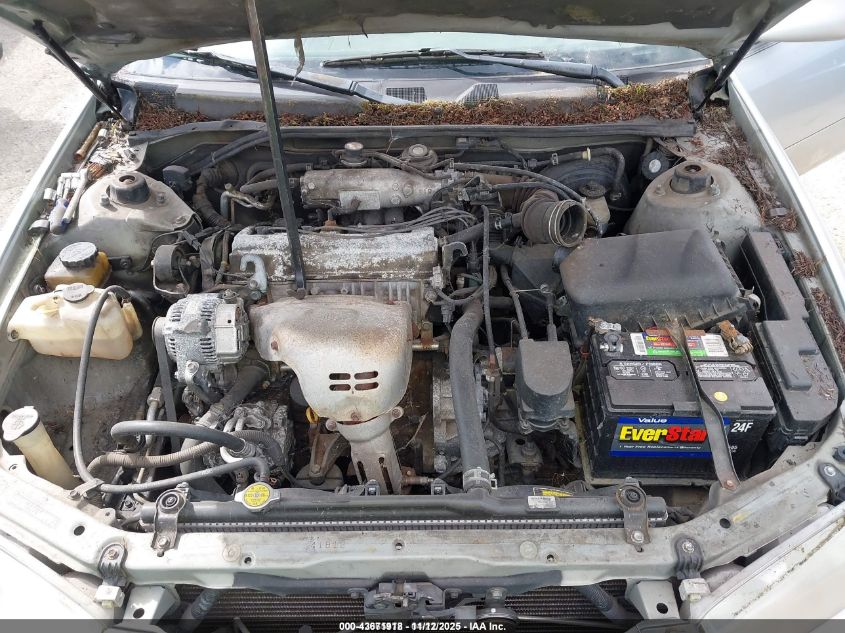 2000 Toyota Camry Le VIN: 4T1BG22K5YU691637 Lot: 43671918