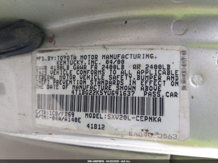 2000 Toyota Camry Le VIN: 4T1BG22K5YU691637 Lot: 43671918