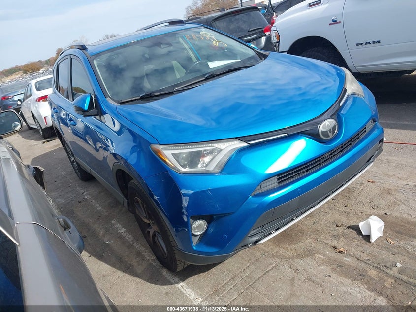TOYOTA RAV4 XLE