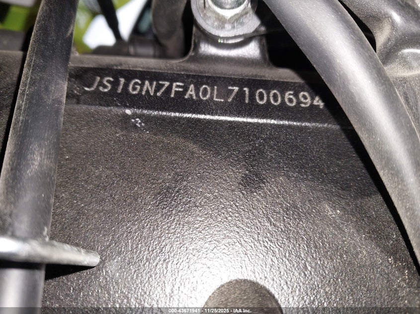 2020 Suzuki Gsx-R600 VIN: JS1GN7FA0L7100694 Lot: 43671941