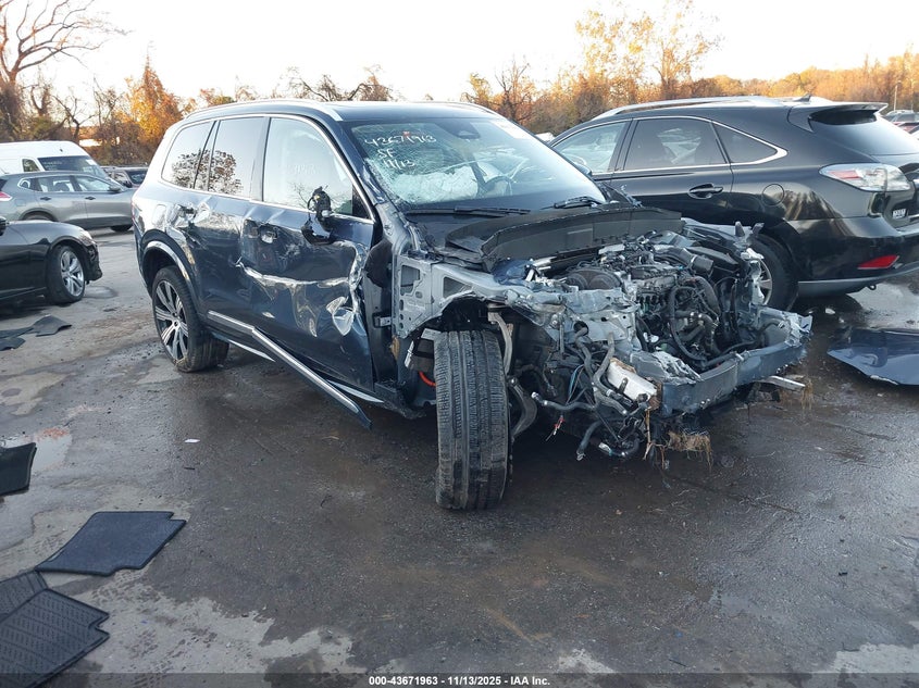 VOLVO XC90 T8 ULTRA 7-SEATER