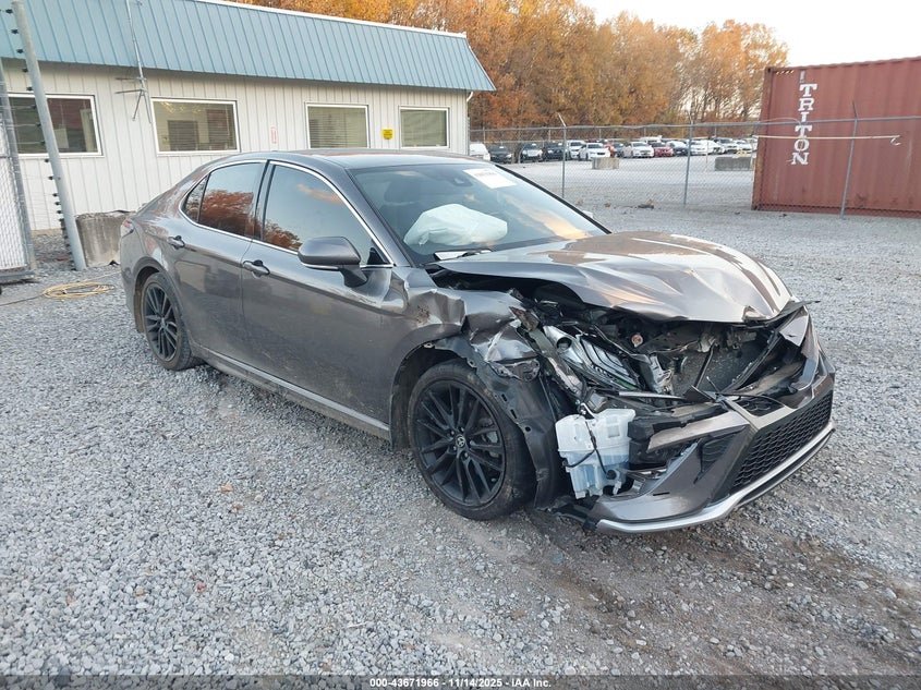 2022 TOYOTA CAMRY XSE - 4T1K61AK5NU042768