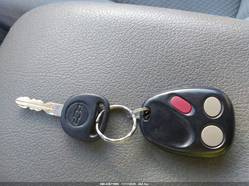 2007 Chevrolet Trailblazer Ls VIN: 1GNDS13S372272806 Lot: 43671998