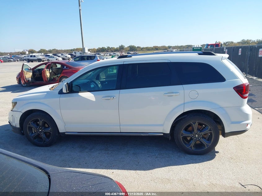 2018 Dodge Journey Crossroad VIN: 3C4PDCGG7JT490058 Lot: 43671999