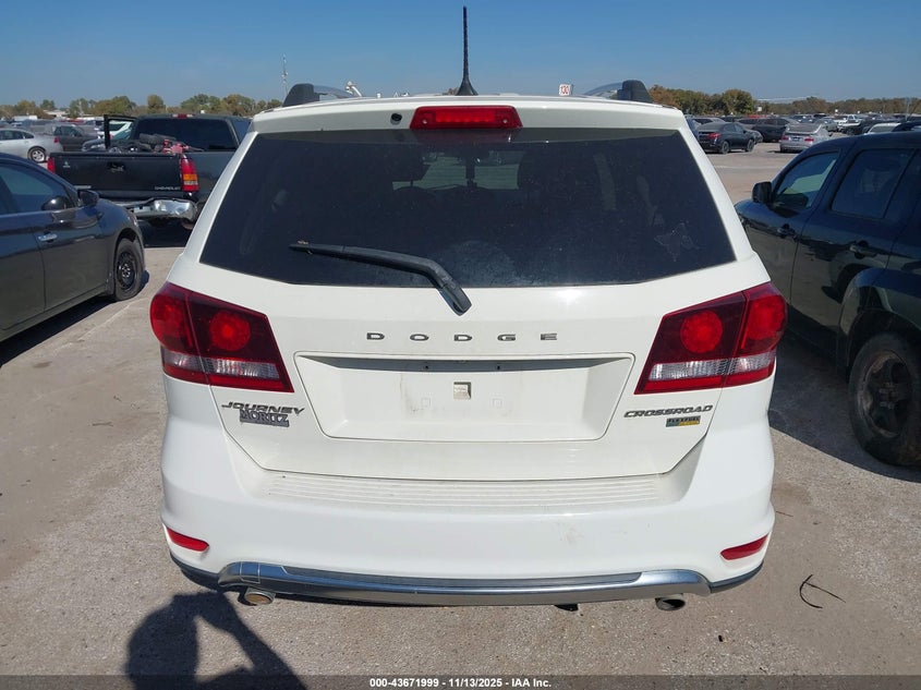 2018 Dodge Journey Crossroad VIN: 3C4PDCGG7JT490058 Lot: 43671999