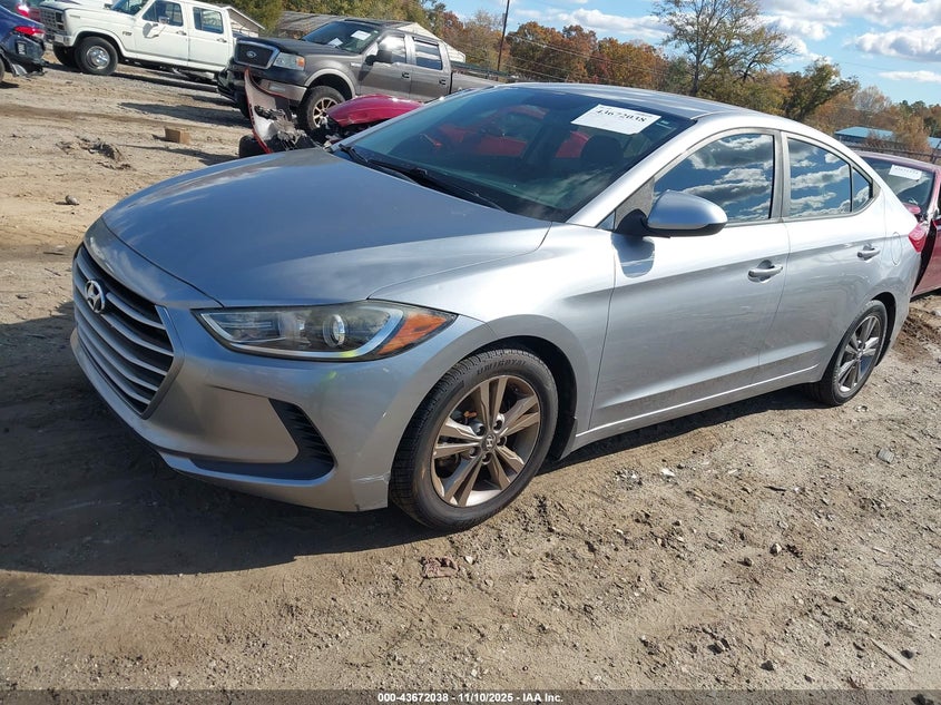 2017 HYUNDAI ELANTRA SE 5NPD84LF6HH118215