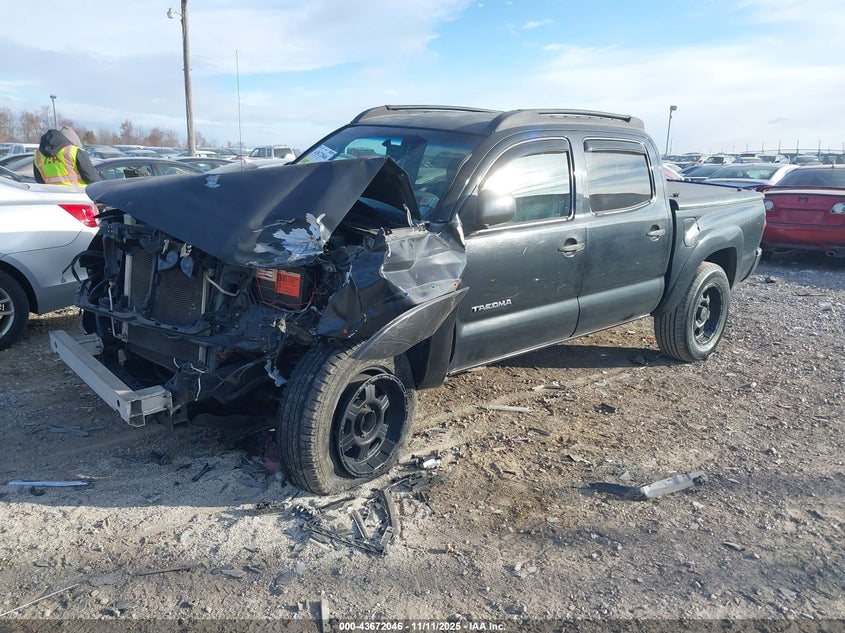 5TELU42N75Z080731 2005 TOYOTA TACOMA photo no. 2
